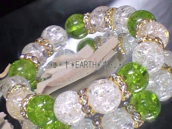 天然石★グリーンカラークラック水晶&爆裂クラック水晶 数珠　送料無料　匿名発送_画像1