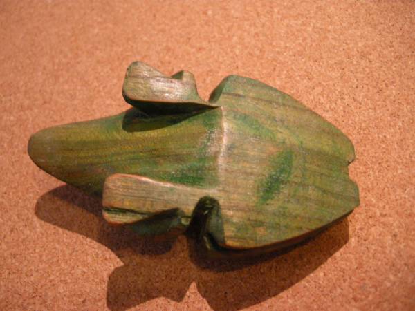 ⑯レトロ　カエル　かえるの置き物　人形　木製　蛙_画像3