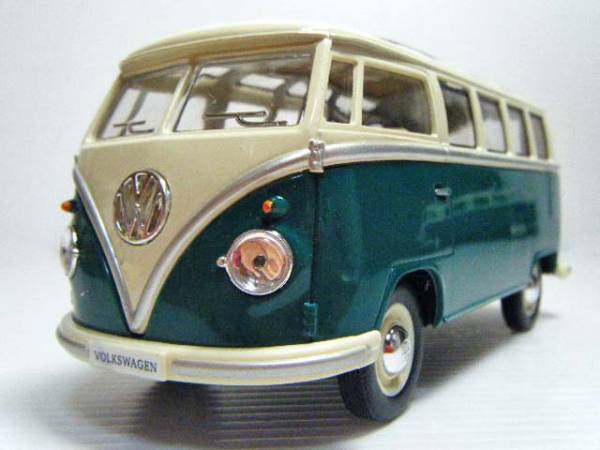 ◆KiNSMART1962 Volkswagen Classical Bus 1/24◆グリーン_画像1