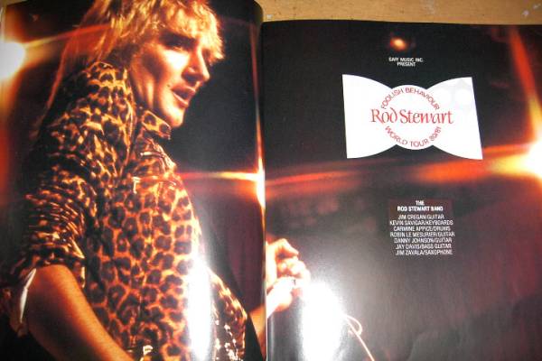 ロッド・スチュアート Rod Stewart 【 FOOLISH BEHAVIOUR WORLD TOUR 80/81 パンフ 】_画像2