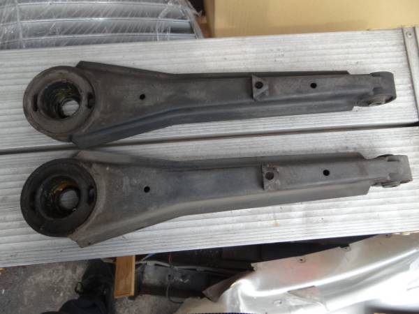 93 год Daimler /D-6/Rsa Hsu radius arm SET