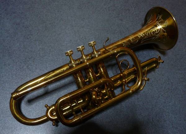 BUESCHER ARISTOCRAT 265 CORNET 1947 NEAR MINT!!_画像2