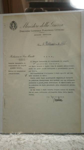 即決☆ファシストイタリア頭領ムッソリーニ自筆サイン入文書 即決☆ファシストイタリア頭領ムッソリーニ自筆サイン入文書