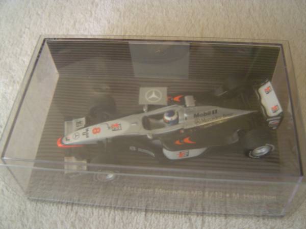 1/43 MINICHAMPS　メルセデス別注マクラーレンメルセデスMP4/13M・ハッキネン