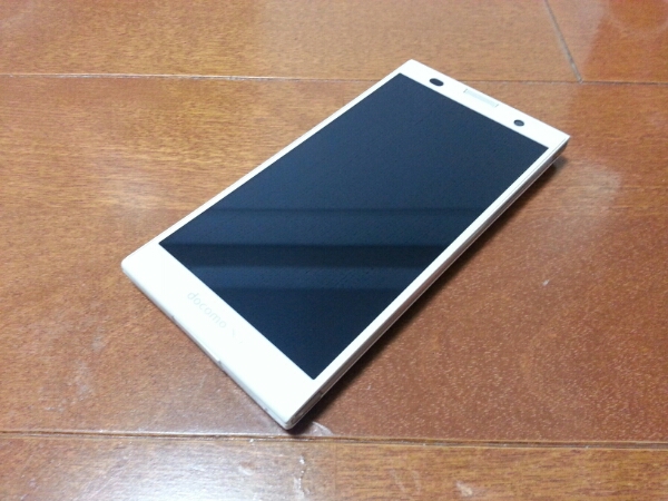 即落/即発!!美中古品 F-06E ARROWS NX ホワイト 即落/即発!!美中古品 F-06E ARROWS NX ホワイト