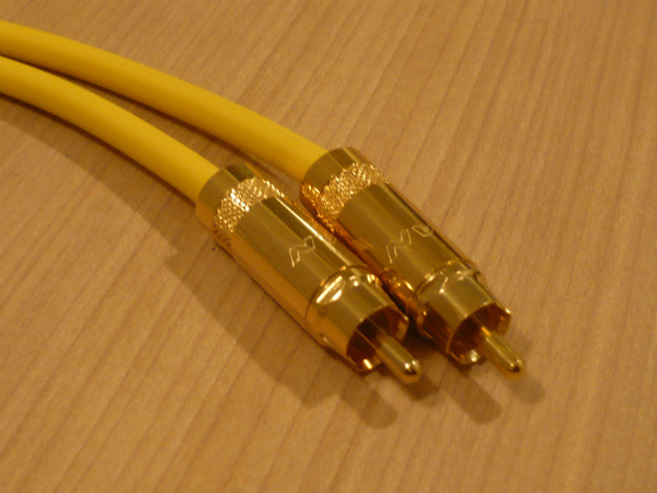 ★ 即決ペア RCAケーブル カナレ L-4E6S 6.5m 黃 NEUTRIK 金メッキ (L.R識(shí)別処理可) ★