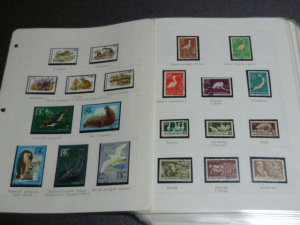 ☆71　世界 各国　動物 切手　1965-90年　各完揃　計 72リーフ . 748種+_画像2