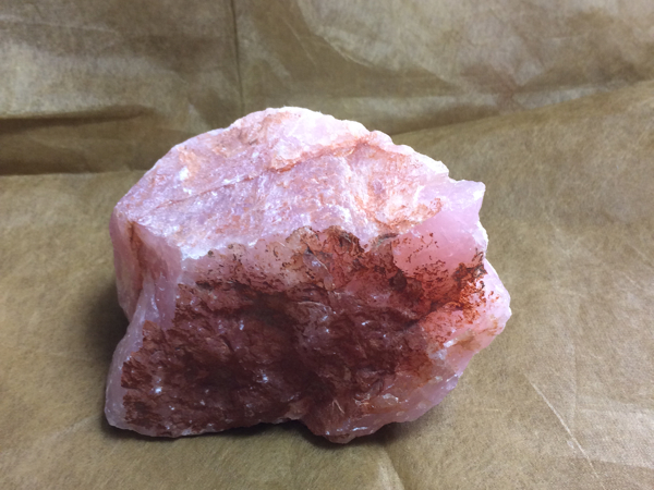 ローズクォーツ（紅水晶）外国産 原石 貴重品 パワーストーン_画像3