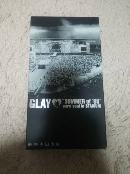 GLAY/“SUMMER of '98” pure soul in STADIUM_画像1