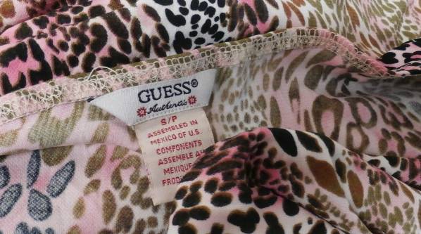 【12656】 GUESS　お洒落　総柄(トップス)_画像3