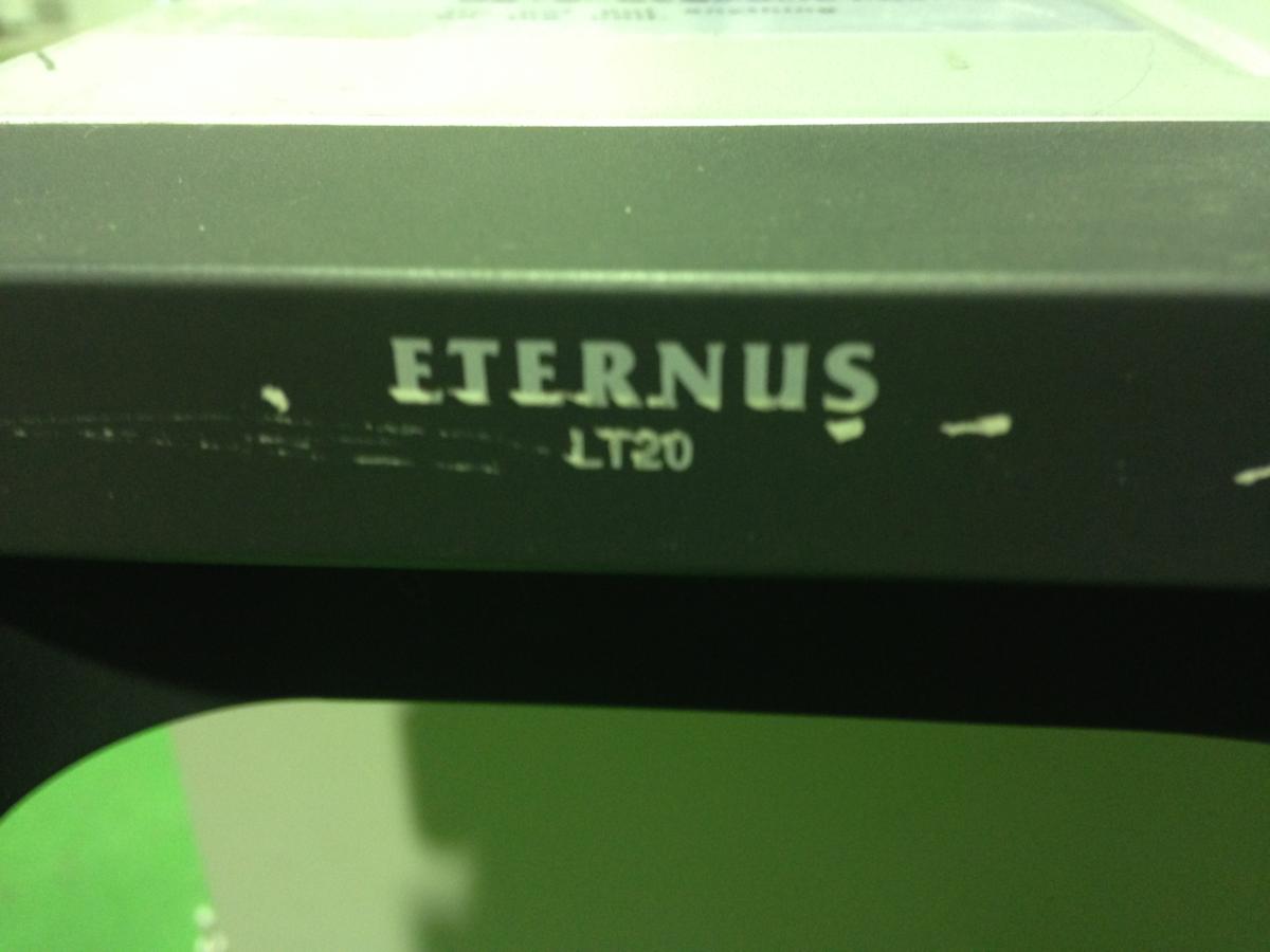  Fujitsu ETERNUS LT20 tape Library LT20JSD1 electrification OK