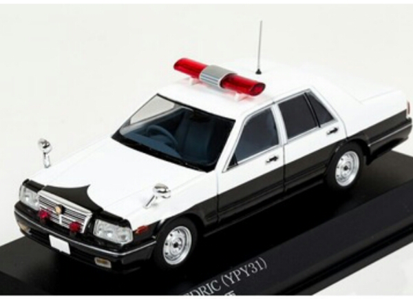1/43 レイズRAI'S 日産セドリック (YPY31) 警察パトロール車両_画像1