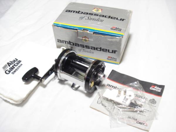 ABU10000C ブラック 中古美品 石鯛鯉クチジロ ABU10000C ブラック 中古美品 石鯛鯉クチジロ