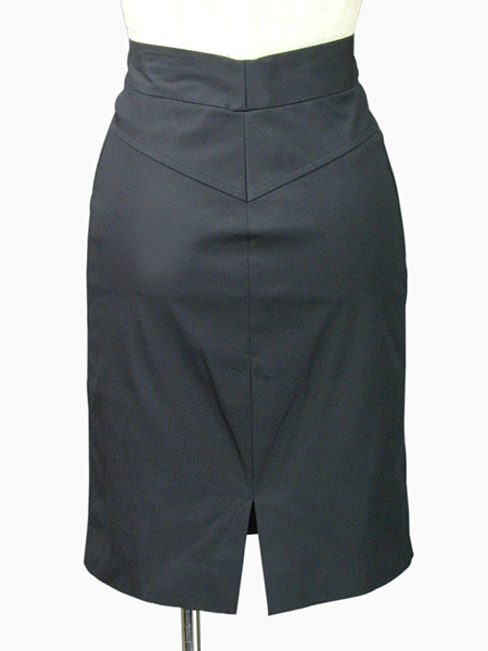 ◆白金アンリ◆グッチ◆シンプルな黒スカート◆シルク◆40◆