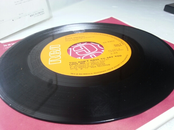 ★ELVIS★EP“この胸のときめきを”日本盤(pán) ss-3303