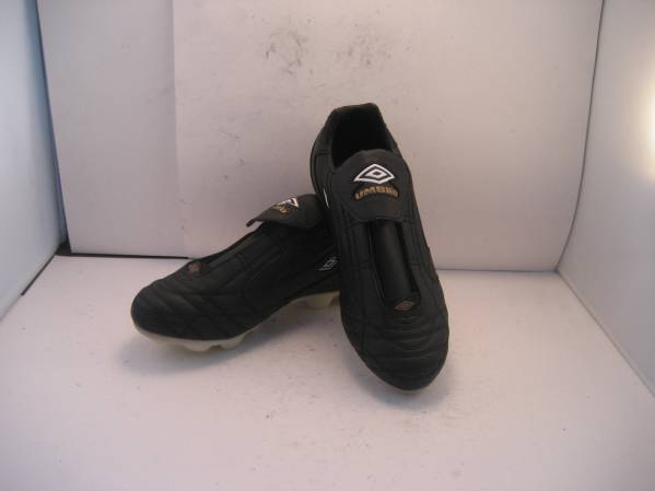  Umbro GRANTHAM JR 23.0cm не использовался товар 