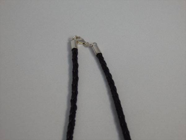 ★新品未使用★レザーネックレス 牛革編込み革紐（編込みレザー）(留め金具　ヒキワ（シルバー925） 黒　60ｃｍ 3ｍｍＬ27
