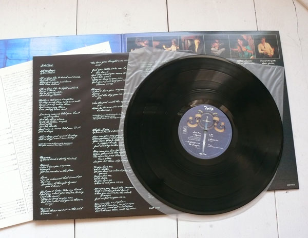 LP TOTO Hydra записано в Японии 