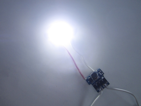 DC12V 電源 LEDドライバー付き 3W LED 白 ランプ ホワイト 管理番号[DC0072P]_画像3