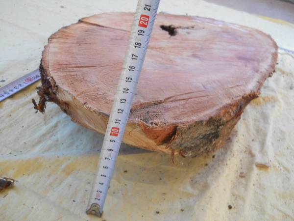 木目がすてきなけやき材　欅　端材　切り端　ＮＯ１９６_画像2