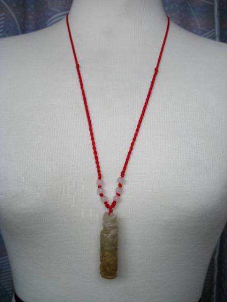 【*】開運 お守り 赤い糸アゲート 新鮮型天然石ネックレスQ0275_一番長い状態