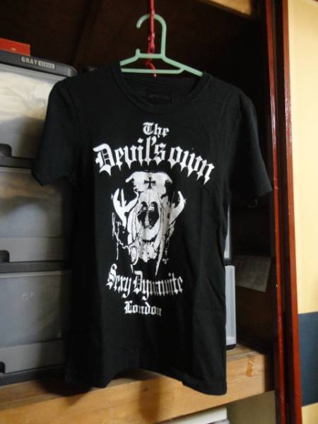 THEDEVILSOWN X SEXY DYNAMITE LONDONのシャツ　HYDE著