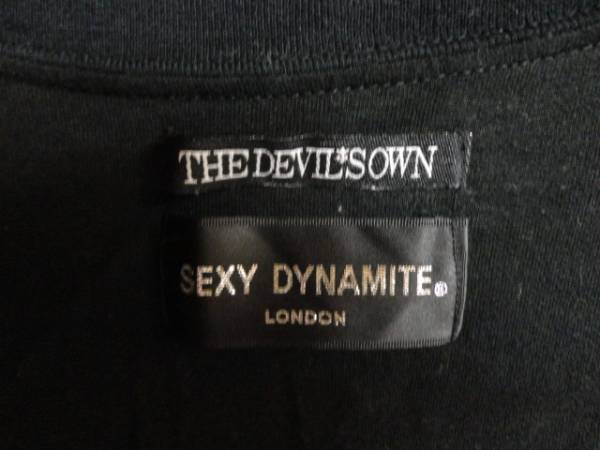 THEDEVILSOWN X SEXY DYNAMITE LONDONのシャツ　HYDE著