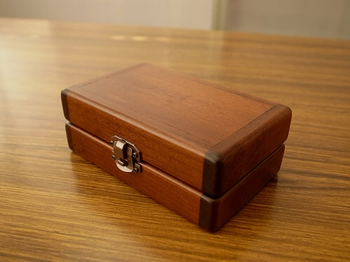 Yahoo!オークション - 新品 限定生産 希少天然木製 高級腕時計
