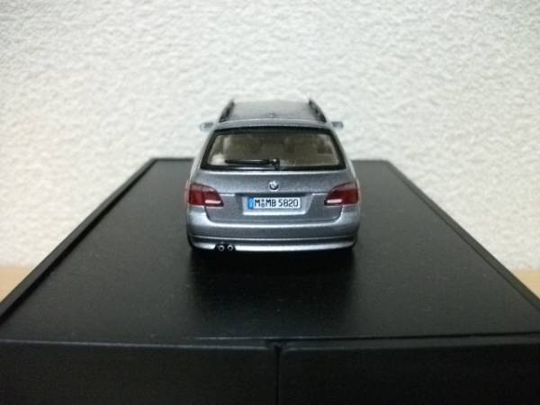 ◇レアもの！BMW 1/43 5Series Touring 銀◇_画像3