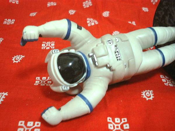 * smartphone Galaxy astronaut stand doll enterprise thing 