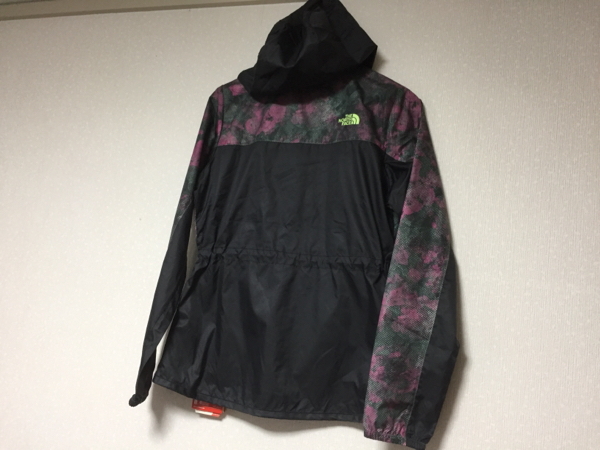 ☆海外限定ノースフェイス薄手春秋マウンテンパーカー黒XS☆ ザ ☆海外限定ノースフェイス薄手春秋マウンテンパーカー黒XS☆ ザ