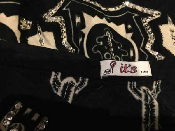 インポート　スパンコール刺繍フレアスカート　フランス製　ハンドメイド 一点物_ネーム