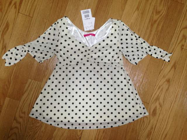  new goods tag attaching Pinky Girls shoulder opening dot short sleeves polka dot T-shirt white white 