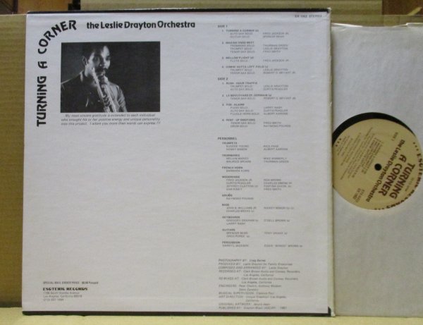 THE LESLIE CDRAYTON ORCHESTRA/TURNING A CONER/