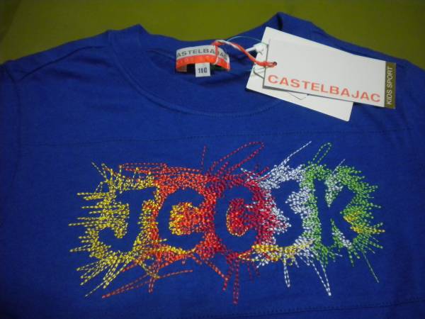 新品カステルバジャック★青地にロゴ刺繍が目立つトップス　110