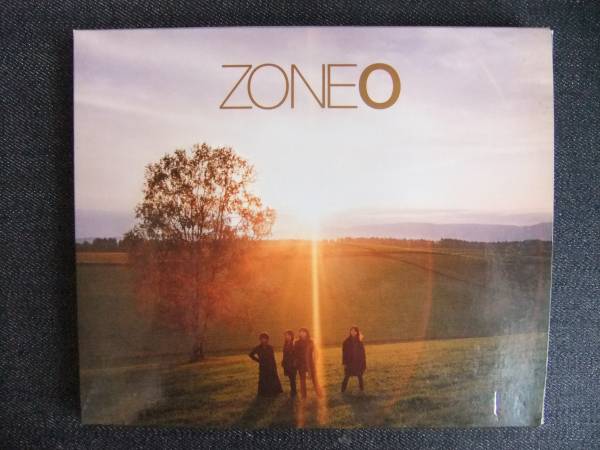 CDアルバム-3　　　ZONE　O　　ゾーン　_画像1