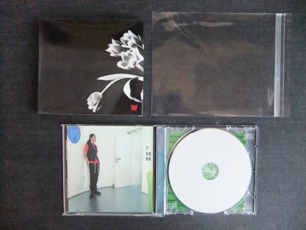 CDアルバム-3　　TRF　　UNITE　　　_画像3