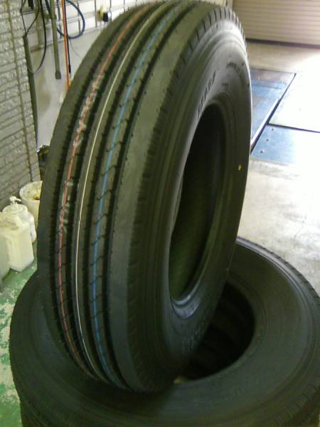 ★650R15 8P チューブレス ★トラック用 縦溝 ★TOYO M131 ★新品1本から激安