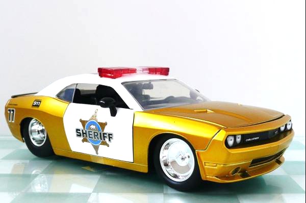 HEAT■JADA TOYS 1/24 2008 DODGE CHALLENGER SRT8 POLICE■ダッジ チャレンジャー A