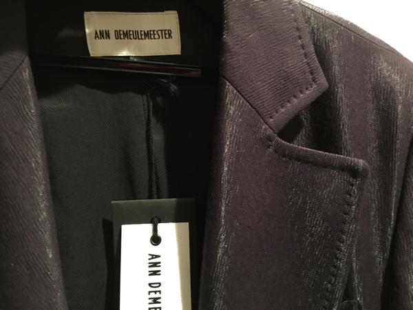 ★値下★ANN DEMEULEMEESTER★光沢パープルコート★珍しい形★タグ付★_画像3