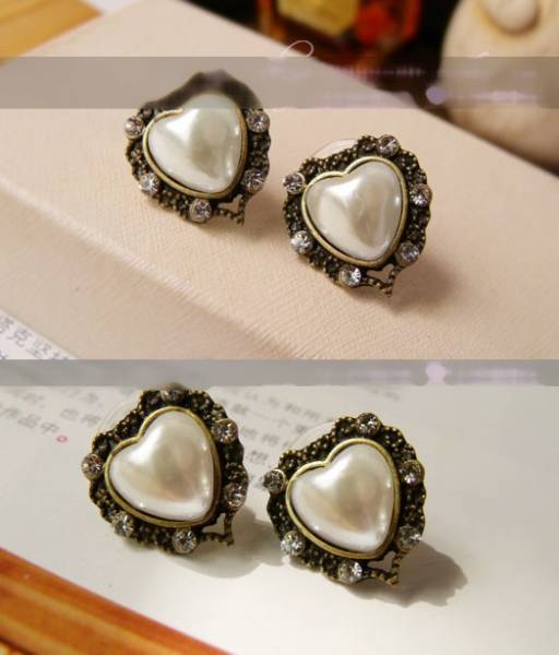  new goods Gothic and Lolita . series antique style pearl Heart earrings 