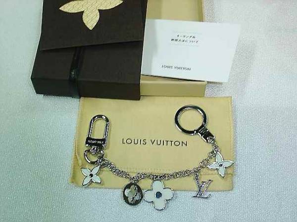 [ price cut negotiations is from the question column!] Louis Vuitton * pretty charm * key ring unused goods shining!