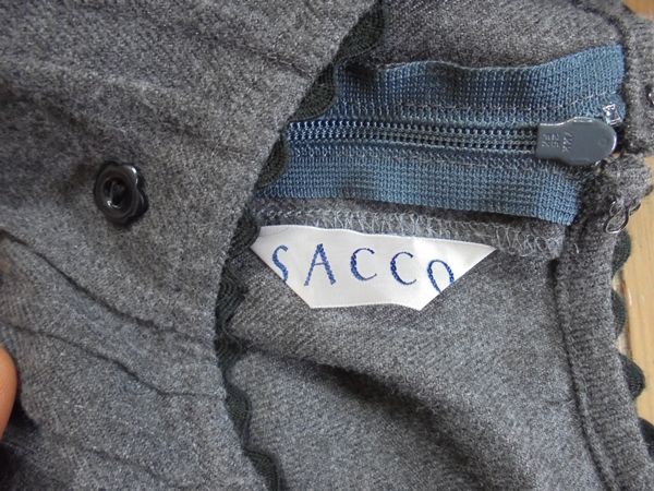 サッコ★SACCO★グレーのジャンパースカート、お受験★100