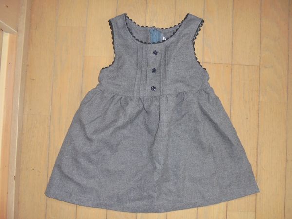サッコ★SACCO★グレーのジャンパースカート、お受験★100