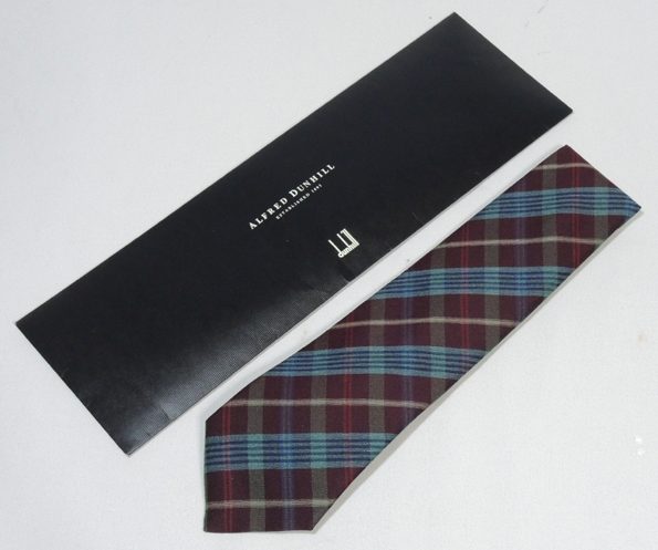 数々のアワードを受賞】 dunhill（ダンヒル）／チェック・プレイド柄