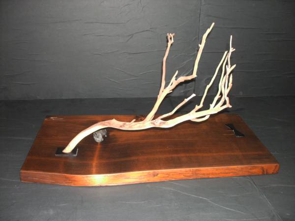 吉野杉拭き漆自然木飾り台