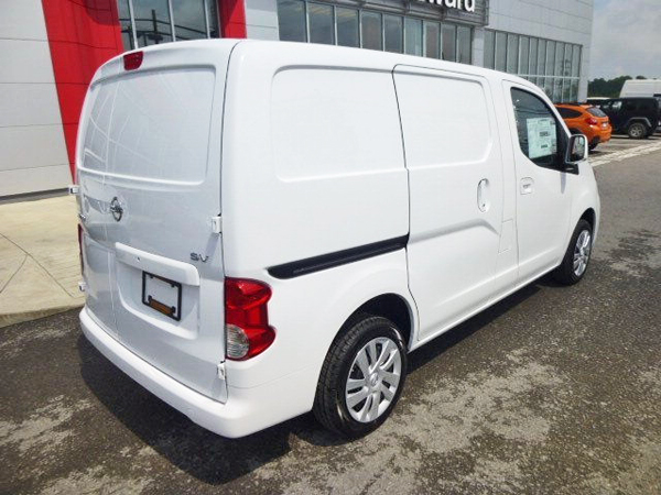 US日産純正13- NISSAN NV200 SVエンブレムUSDM北米JDM M20系 ニッサン VANETTEバネット_画像2