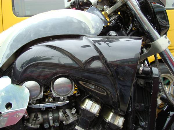 YAMAHA 旧V-MAX1200 ビッグサイドインテークダクト type-Trival