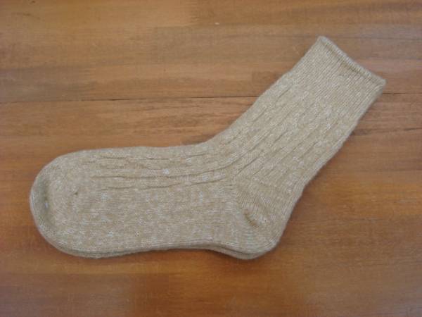 新品Mauna Kea(マウナケア)ソックス WOOLケーブル LADIES Beige