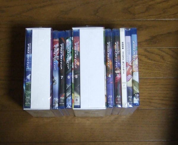 新品 Blu-ray マクロスF 初回版 全9巻セット_画像1